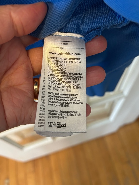 Calvin Klein Bright Blue Logo Pullover Hoodie, fits like a MEDIUM - Picture 3 of 6